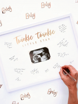Create forever memories with our lovely GINGER RAY guest book frame. Perfect for guests to write messages in at any baby shower.