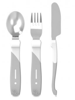 Twistshake’s steel cutlery is perfect as your child begins to learn to eat on their own.