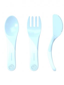 Twistshake Learn Cutlery comfortable and easy-to-use, short-handled cutlery for your child as he or she begins to learn to eat on his or her own.
