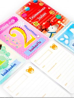 Vauvan vuosi cards contains 39 illustrated cards and one instruction card to help you save your baby's first year, the main events fair, captured memories.