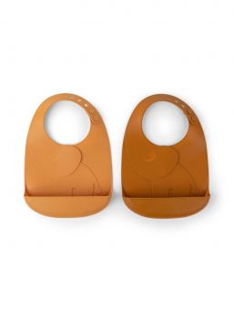 Practical Done By Deer waterproof silicone pocket bib with Peekaboo Elphee. The silicone bib is easy to wipe clean or wash in the dishwasher. 2-PACK