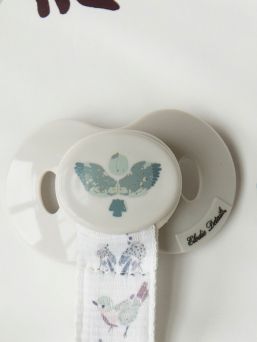 Elodie Details soother with beautiful Watercolour pattern.