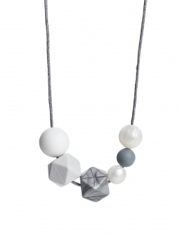 Nursing Necklace (pearl white-lightgrey-silver)