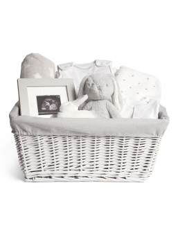 If you're looking for that ideal gift for friends or family expecting a new arrival, then our Mamas&Papas My First Gift Hamper could be just the solution.