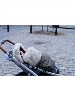 Plush POD winter footmuff for car seats and strollers