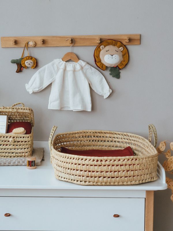 Baby Palm Leaves Changing Basket