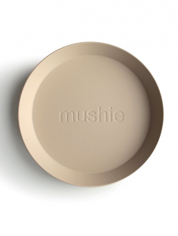 Mushie child polypropylene plastic plates, 2-pack. The plates can be heated in the microwave and washed in the dishwasher. Beautiful, easy and effortless dining.