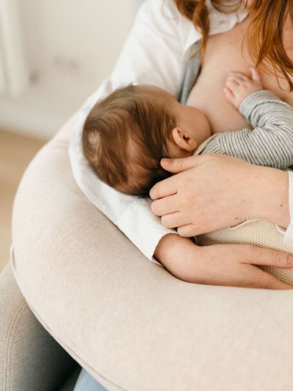 Buddy nursing pillow / body pillow, chine sand