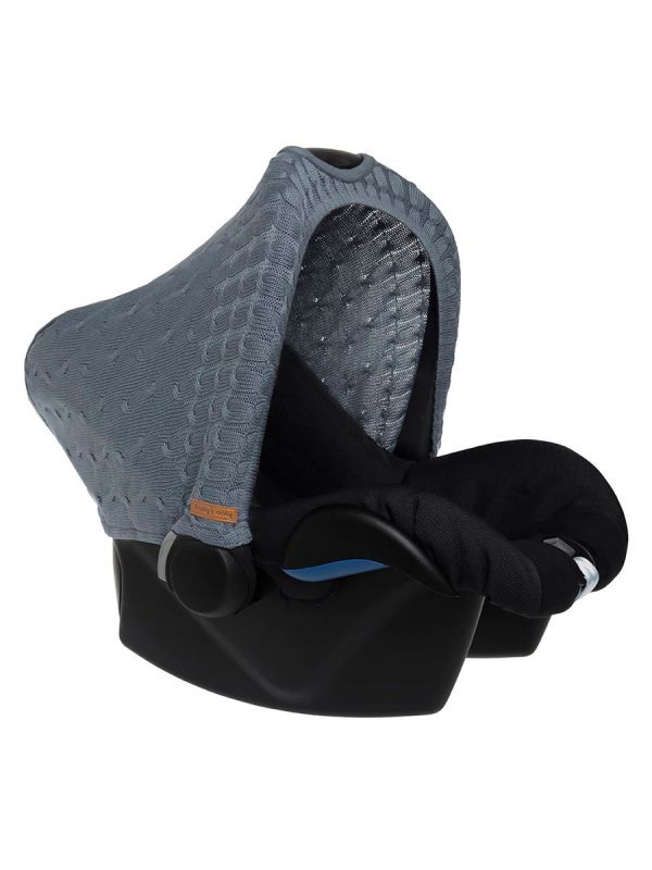 Baby's Only car seat cover brings a luxury to a car seat appearance and protects the baby from ambient noise, the sun scorch and wind and snow.