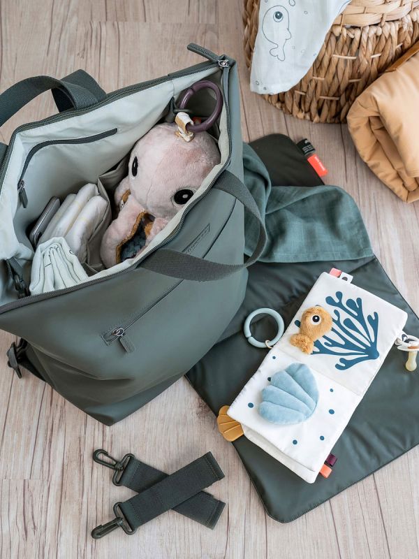 DBD - Changing backpack - Green