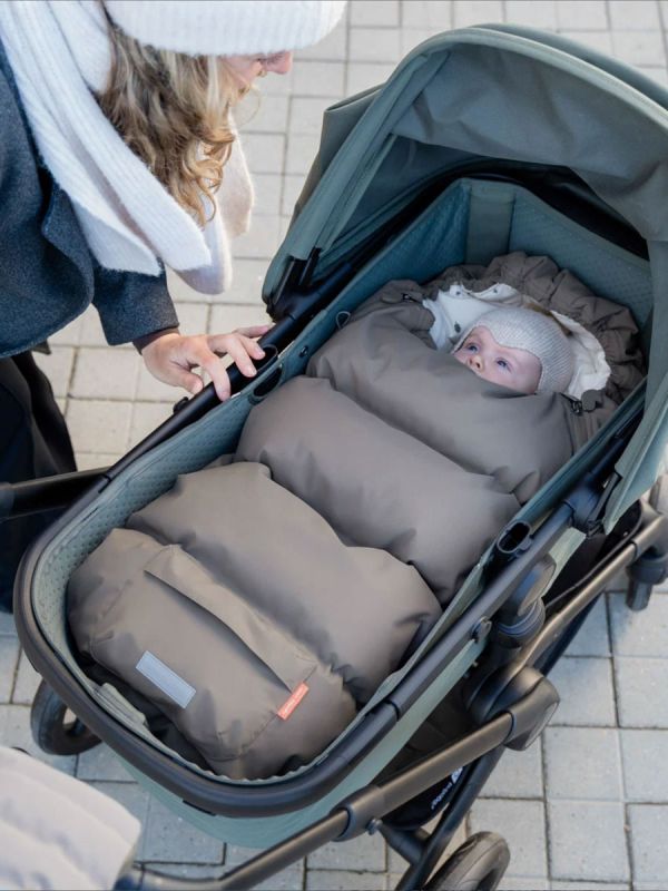 Done by Deer Winter warm baby thermal bag for prams and strollers - windproof and water-repellent winter thermal bag.
