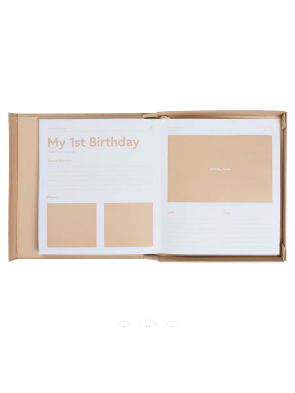 Design Letters - Baby´s First Book babybook - Beige