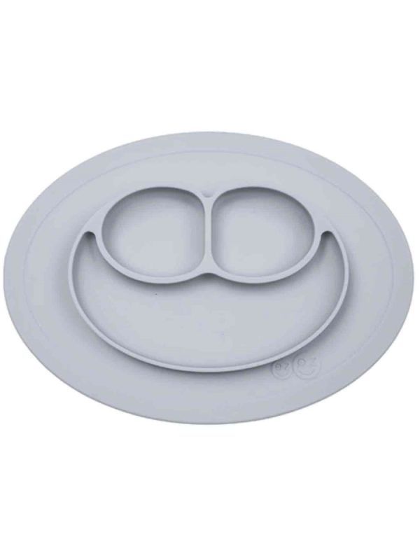 EzPz Mini Mat children’s bowl and dining tray stays on the table thanks to the suction cup feature, which means less tipped and tossed bowls.