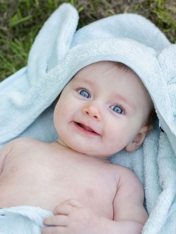 Towel with hood for baby, rabbit ice blue