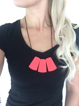 Nursing Necklace (red drop)