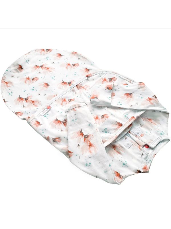 Embe Starter Swaddle Origina with Long Sleeves, Blush Blossom. The intelligent Embé zipper and swaddle design help to use the swaddle correctly. It prevents over-tightening of the pelvic area, which can cause hip dysplasia over a longer period of time.