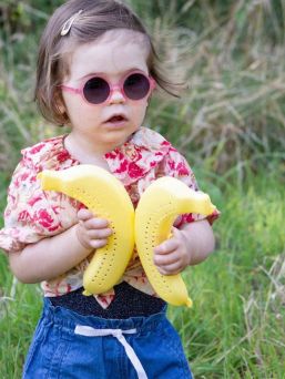 Ki ET LA Woam - sunglasses for baby 0-2 years, strawberry