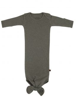 Baby´s Only nightgown is made of 100% cotton. The nightgown is easy to put on for the baby - just open the knot.