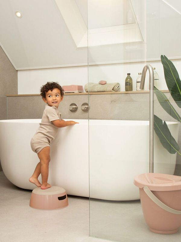 Luma safety platform for a child, Blush Pink