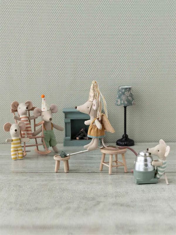 Maileg mouse in a box – baby triplets sleeping in their cute costumes