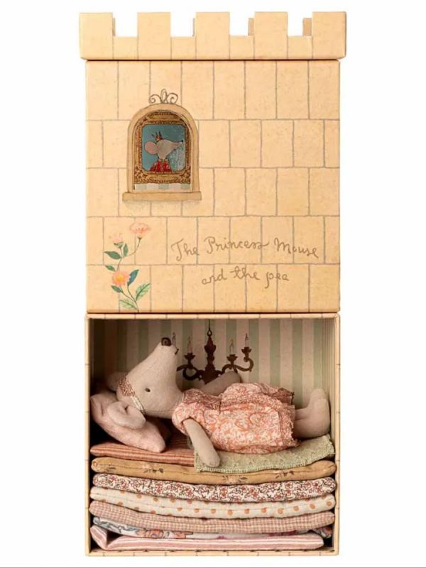 Maileg Princess Mouse and Pea – Fairytale Toy Set for Children