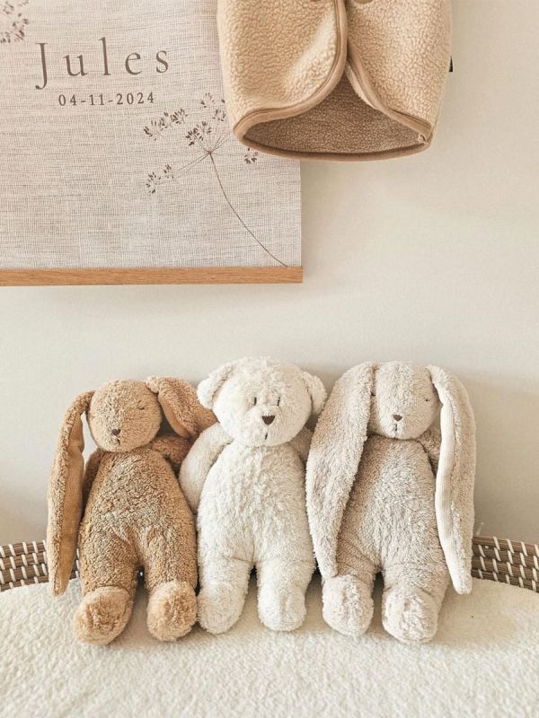Moonie The Humming Friend - soothe a child for sleep, sand