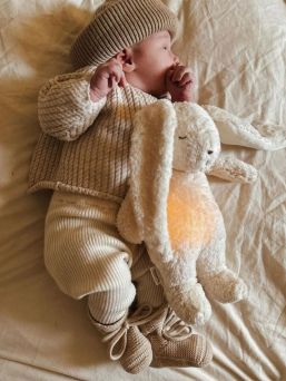 Moonie The Humming Friend - soothe a child for sleep, polar