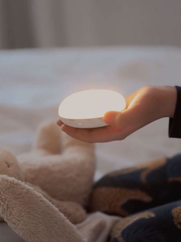 Moonie The Humming Friend - soothe a child for sleep, gray natur