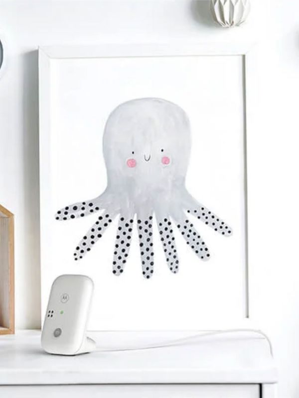 Motorola baby monitor PIP10 Audio – clear sound and 300m range