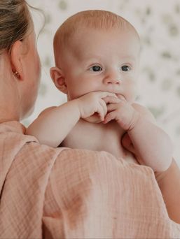 BIBS Muslin cloth is premium GOTS certified multifunctional baby cloth that can be used as a burp cloth, nursing cover, a cover on your changing mat, or as a bib.