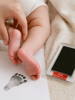 Ink Pad for baby feet, black