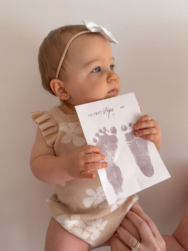 My First Steps inkless footprint kit – a keepsake for your baby book