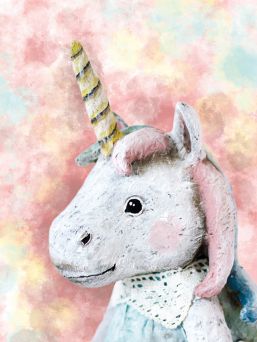 Gorgeous Nenni & Friends Unicorn card printed on high quality uncoated paper. A wonderful greeting card for a gift box or framed for your own child.