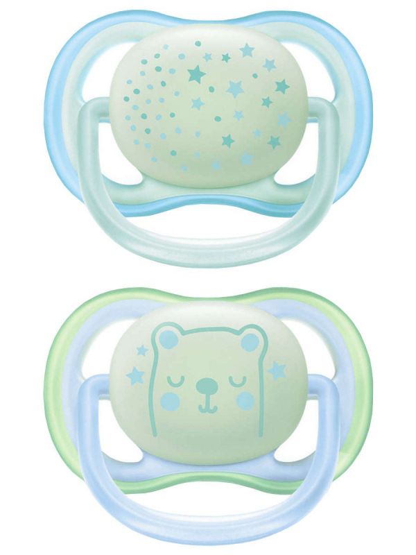 The Philips Avent Night Ultra Air night time pacifier is designed for babies so that the pacifier does not rub against the skin of the baby's mouth and thus reduces skin irritation. The pacifier cover has four large air vents to ensure that the baby's skin stays as dry as possible.