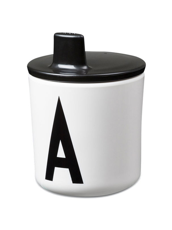 Design Letters cover to melamine cup. A cover that changes the Design Letters melamine cup into a baby's mug.