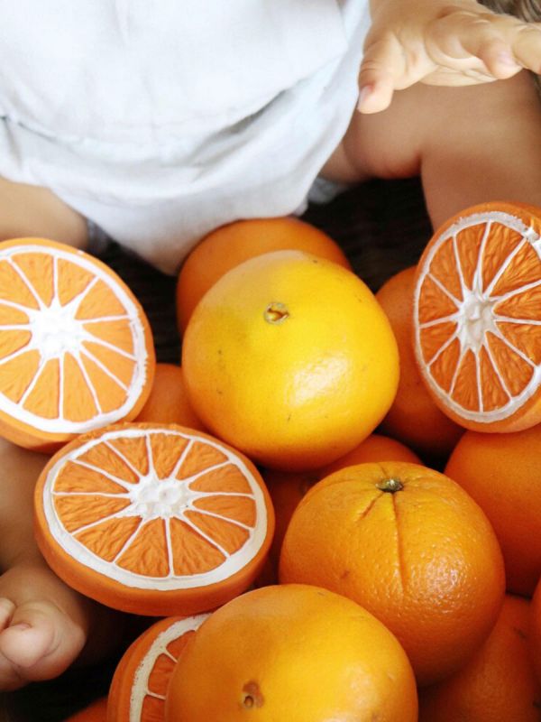 Oli&Carol Clementino the Orange chew toy