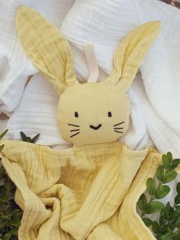 Muslin Cuddly Bonding Bunny, yellow
