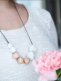 Nursing Necklace (nature pearl-metalwhite)