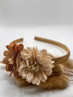 Studio Frommie Tiara Flowers headband, creme-coffee
