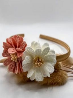 Studio Frommie Tiara Flowers headband, white-pink