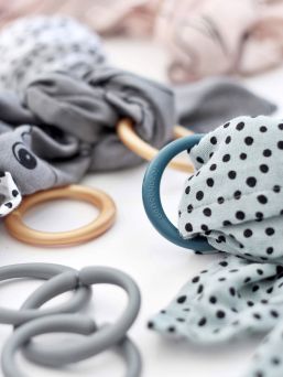 Toy links / fastening rings 10 pcs – Done by Deer