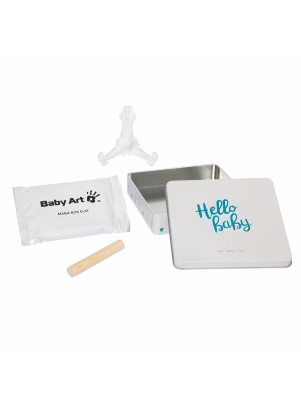 Baby footprints in a keepsake box – 3D hand and footprint frame