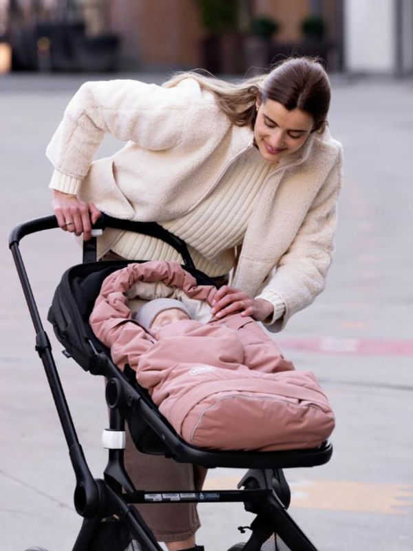 VOKSI - City extendable down footmuff 0-5y, Blush