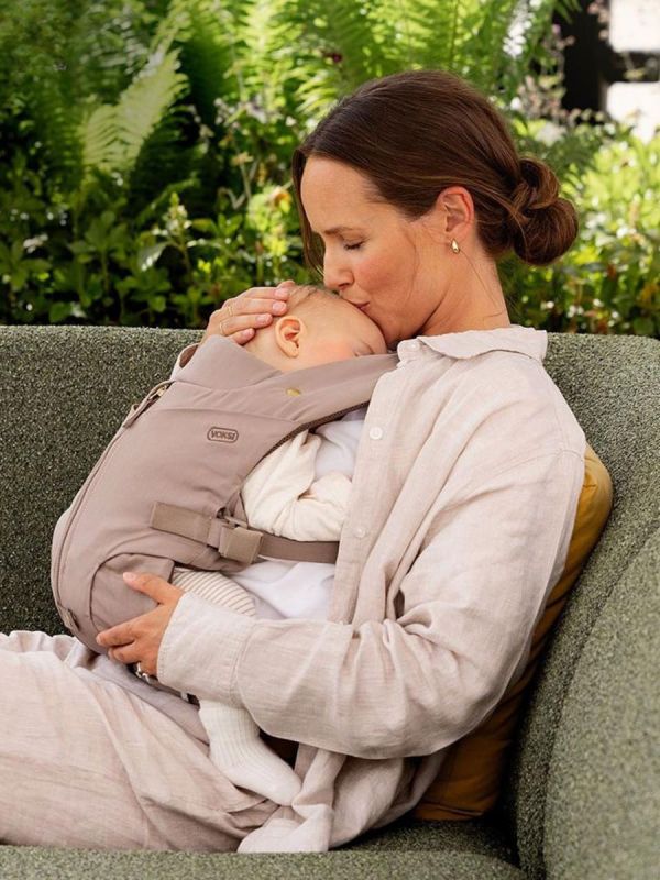 Voksi Huddle Baby Carrier Clay
