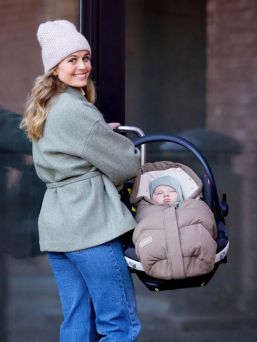 VOKSI - Move baby's down footmuff, Walnut