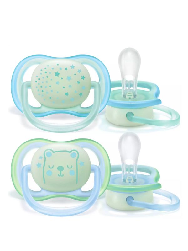 The Philips Avent Night Ultra Air night time pacifier is designed for babies so that the pacifier does not rub against the skin of the baby's mouth and thus reduces skin irritation. The pacifier cover has four large air vents to ensure that the baby's skin stays as dry as possible.