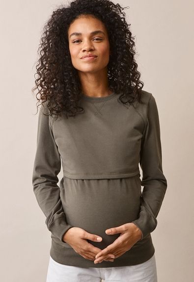 BOOB DESIGN B-Warmer Sweatshirt nursing shirt keeps the breasts warm both during bouncing winter frosts and on summer evenings. The shirt is made of double fabric at the breasts and the lower layer is warming fleece.