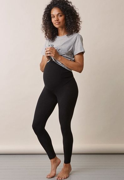 Boob Design maternity leggings are a must-have item in every expectant mother's wardrobe. The most comfortable maternity leggings you can imagine, designed to fit equally well before, during and after pregnancy.