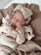 Babystyling Ruffle romper Rib Sand