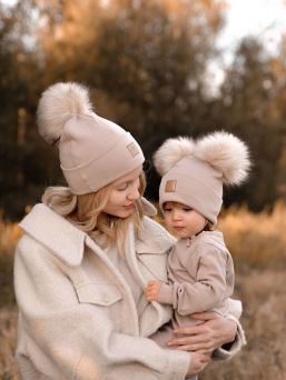 Fio - merino wool tassel beanie, beige